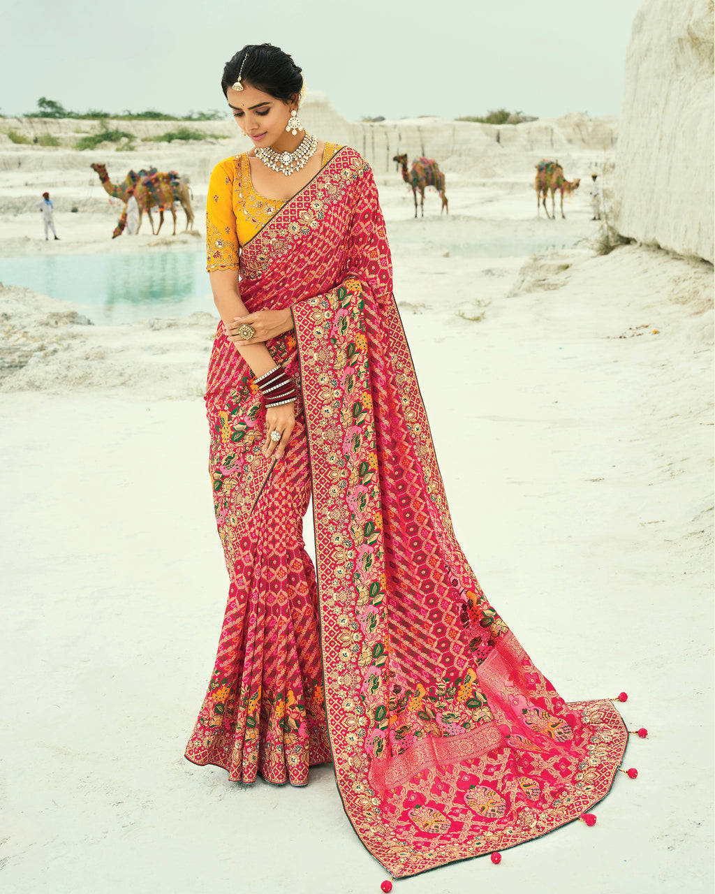Bandhani Saree With Heavy Work Border