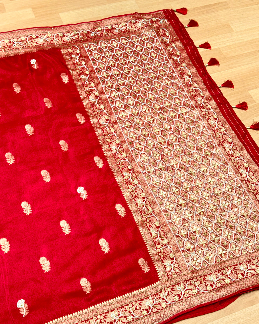 Silk Saree With Handwork