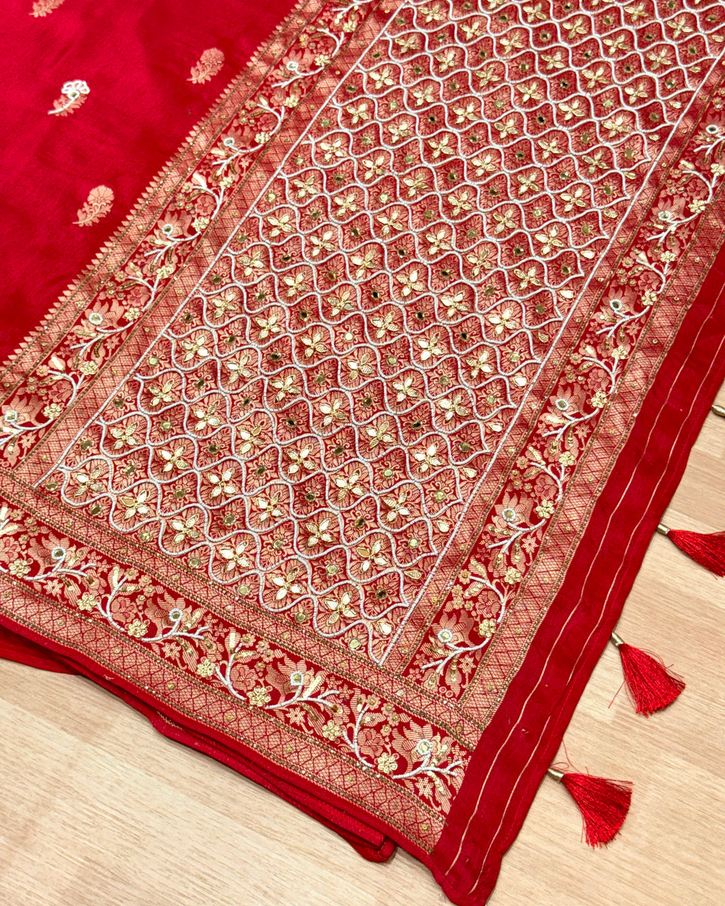 Silk Saree With Handwork